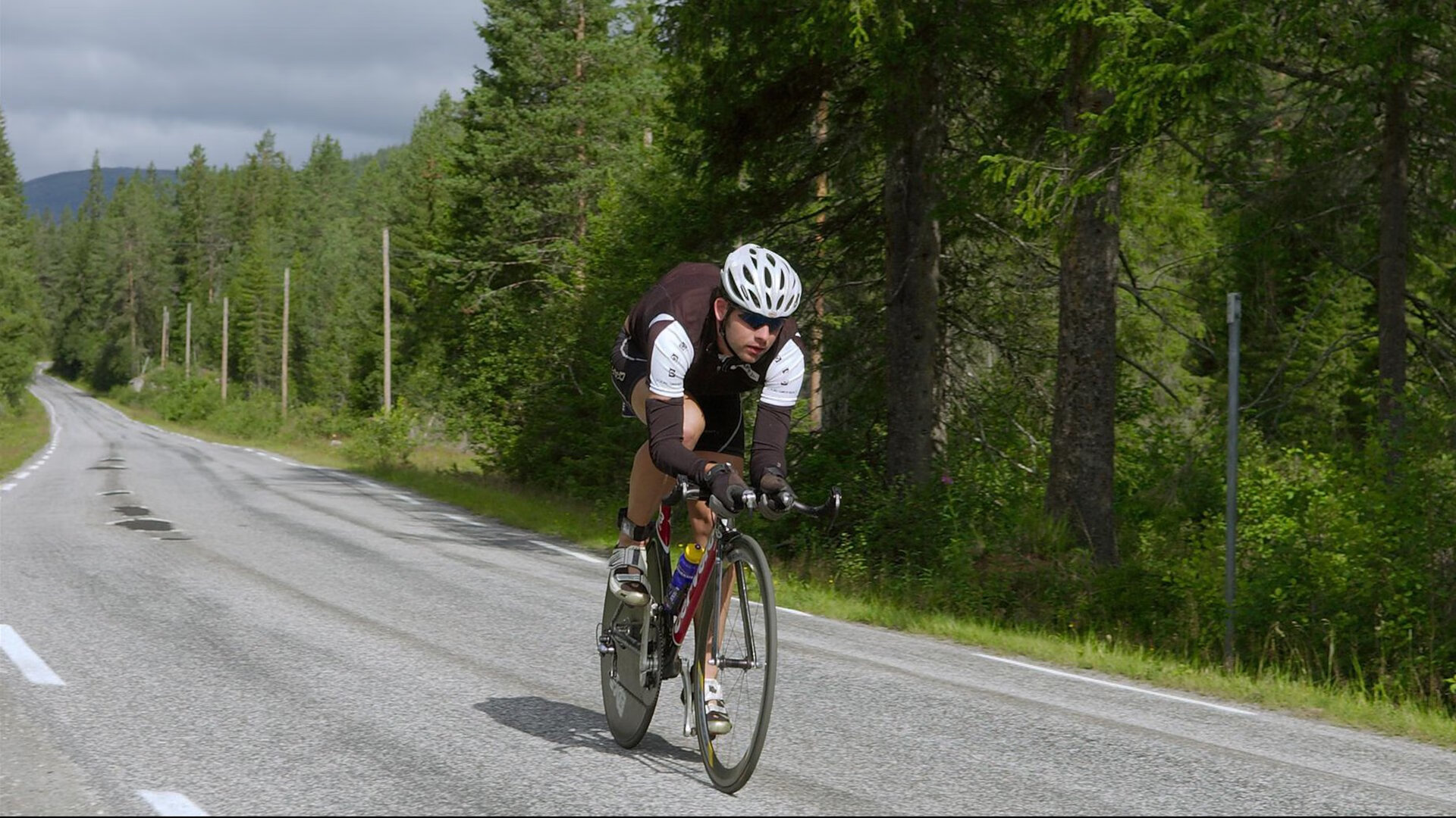 塞尔·拉恩:全黑队的反击王,突破后迅速寻找机会,创造得分机会